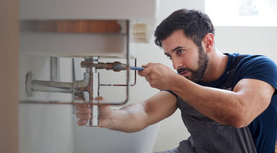 Professional water heater installation services in Loretto, VA